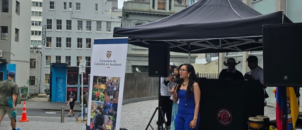 La alegría de la época decembrina fue protagonista en la Kermes Colombiana 2024 